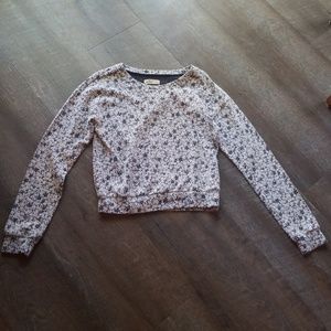 Hollister cropped sweater medium